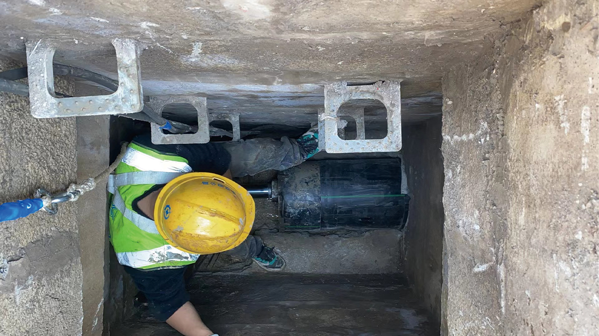 新泰HDPE短管内衬法